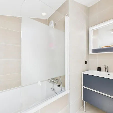 شقة - Neuf Situe Aux Perrieres - Fr-1-623-369 لي جيه